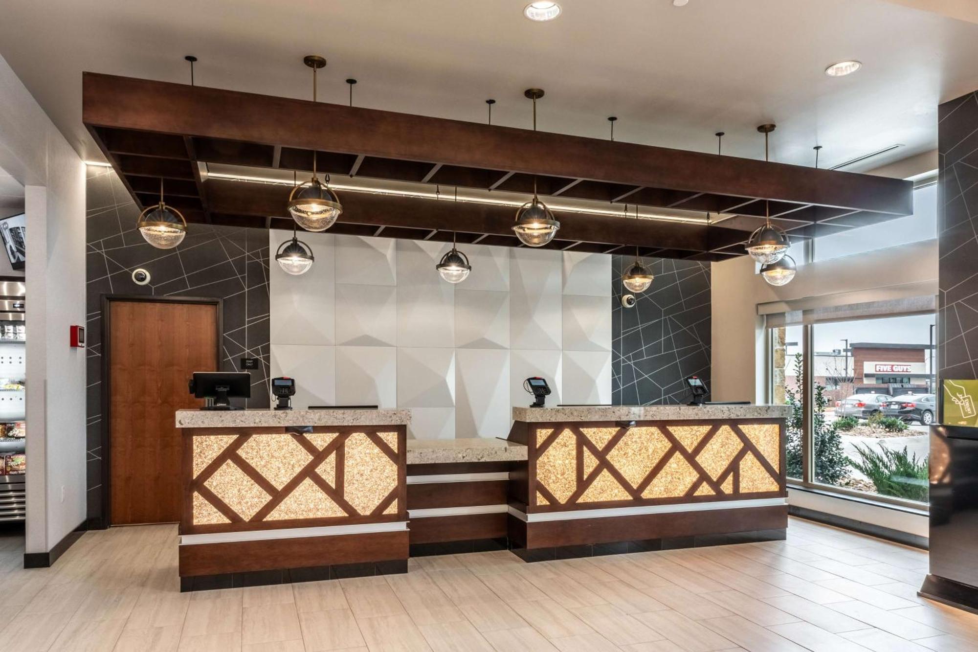 Drury Plaza Hotel College Station Exterior photo